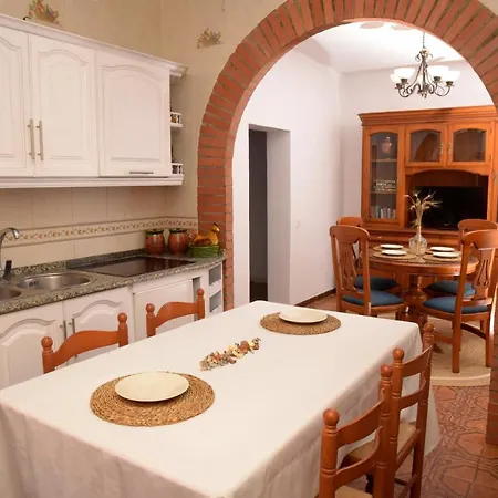 Nyaraló Casa Manria En Conil Con Piscina, Hasta 6 Personas *
